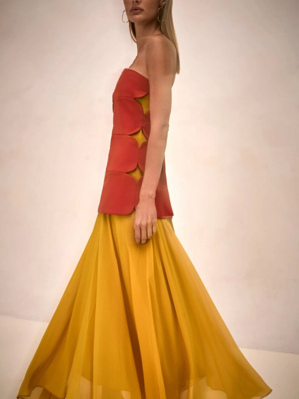 BEST Alexis Rasha Midi Dress Gown Terracotta Orange Yellow Pleated Cocktail Even - Picture 4 of 9